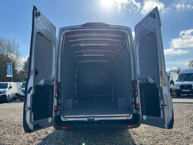 Ford Transit JUMBO XLWB L4H3 High Roof Limited 350 Air Con Sensors MHEV EURO 6 8