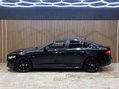 Jaguar XE 2.0 XE R-Sport D Auto 4dr 41