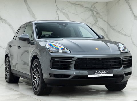 Porsche Cayenne E-Hybrid 1