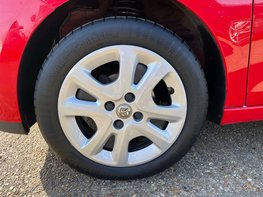 Vauxhall Viva 1.0 Viva SE 5dr 13