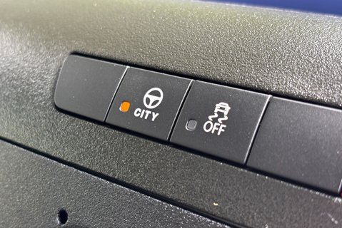 Iveco Daily 35C16HB Hi-Matic Cage Dropside with Tail Lift 31