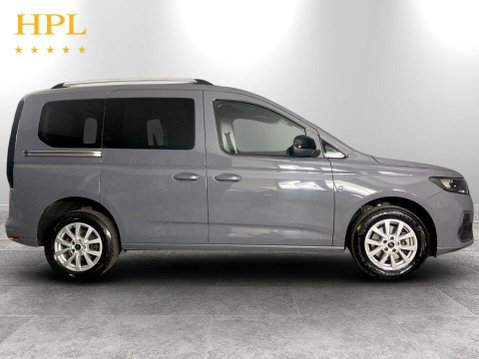 Ford Tourneo Connect 2.0 EcoBlue Titanium MPV 5dr Diesel DCT Euro 6 (s/s) (122 ps) Cruise Contro 8