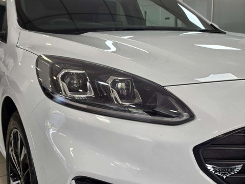 Ford Kuga 2.5 EcoBoost Duratec 14.4kWh ST-Line X CVT Euro 6 (s/s) 5dr 21