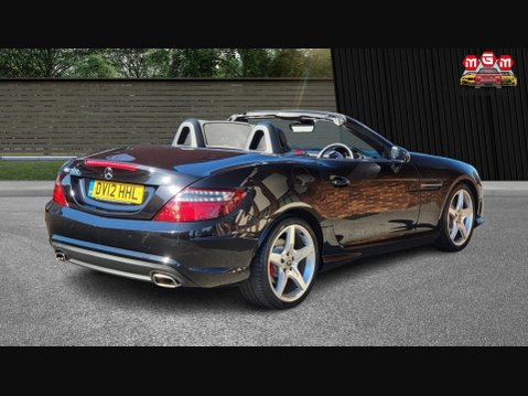 Mercedes-Benz SLK SLK200 BLUEEFFICIENCY AMG SPORT 10
