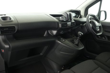 Peugeot Partner BLUEHDI PROFESSIONAL L1 13