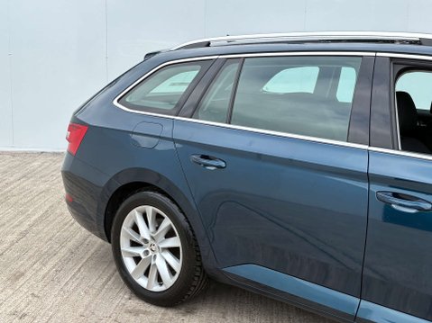 Skoda Superb 1.4 Superb SE TSi 5dr 8
