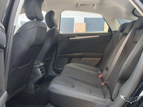 Ford Mondeo 2.0 TDCi Titanium Euro 6 (s/s) 5dr 72