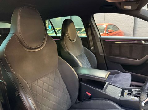 Skoda Superb 1.5 Superb SportLine+ TSi Semi-Auto 5dr 27