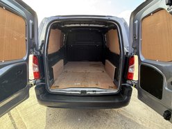 Peugeot e-Partner 750 50kWh Professional Premium Long Panel Van 6dr Electric Auto LWB (136 ps 20