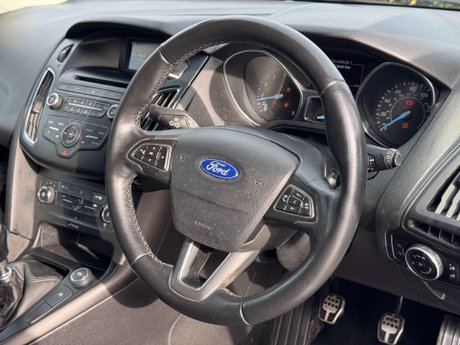 Ford Focus 1.0T EcoBoost Zetec S Euro 6 (s/s) 5dr 23