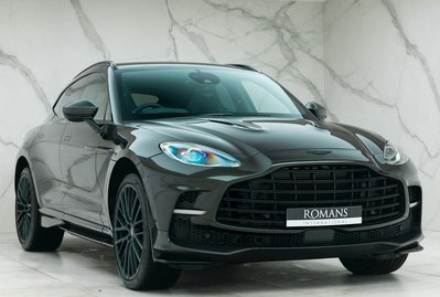 Aston Martin DBX 707