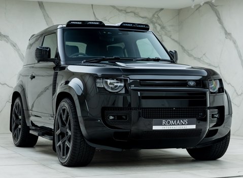 Land Rover Defender 90 V8 P525 Urban 6
