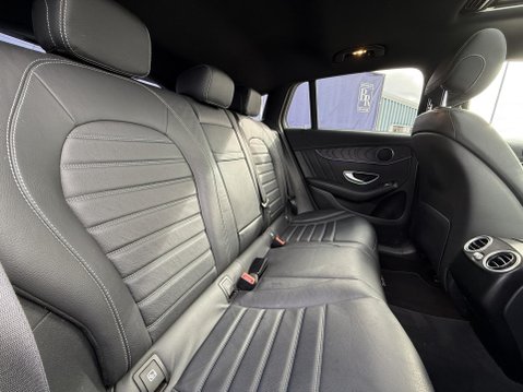 Mercedes-Benz EQC EQC 400 80kWh AMG Line (Premium Plus) SUV 5dr Electric Auto 4MATIC (408 ps) 26