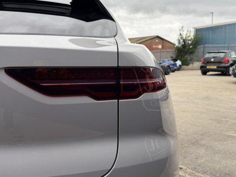 Jaguar I-Pace 400 90kWh Black SUV 5dr Electric Auto 4WD (400 ps) 19