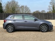 Volkswagen Polo LIFE TSI DSG 5