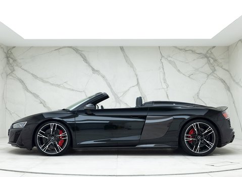 Audi R8 Spyder V10 Performance Carbon Black 2