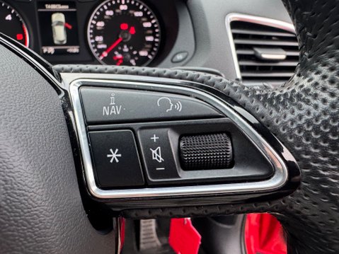 Audi Q3 TDI QUATTRO BLACK EDITION 16