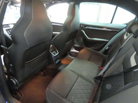 Skoda Octavia 2.0 Octavia vRS TSi 5dr 9