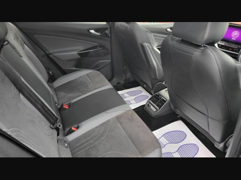 Volkswagen Id.5 Pro 77kWh Style Auto 5dr 23