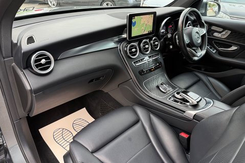 Mercedes-Benz GLC GLC 350 D 4MATIC AMG LINE PREMIUM PLUS -360 CAMERAS -FULL M/B SERVICE HIST 29