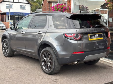 Land Rover Discovery Sport 2.0 TD4 Landmark SUV 5dr Diesel Auto 4WD Euro 6 (s/s) (180 ps) 2