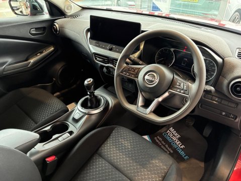 Nissan Juke 1.0 DIG-T Acenta Premium Euro 6 (s/s) 5dr 8