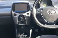 Toyota Aygo 1.0 VVT-I X-PLAY FULL SERVICE HISTORY! 9 SERVICES! BLUETOOTH! 16