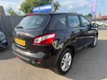 Nissan Qashqai 1.6 Acenta 2WD Euro 5 (s/s) 5dr 7