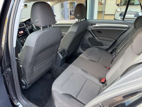 Volkswagen Golf 1.4 Golf SE Nav TSi BlueMotion Technology 5dr 18