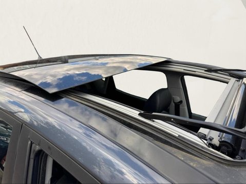 Kia Venga 1.6 4 Euro 6 (s/s) 5dr 12