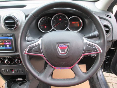 Dacia Sandero Stepway 0.9 TCe Comfort Euro 6 (s/s) 5dr 13