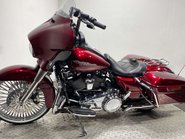 Harley-Davidson Touring 1745 FLHXS Street Glide Special Euro 4 13