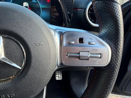 Mercedes-Benz A Class A 200 AMG LINE 21
