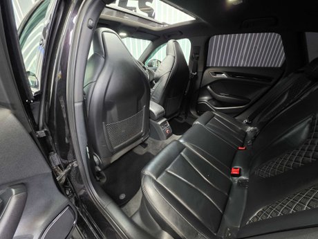 Audi RS3 2.5 TFSI Sportback 5dr Petrol S Tronic quattro Euro 6 (s/s) (Nav) (367 ps) 23