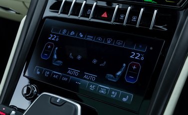 Lamborghini Urus S 25