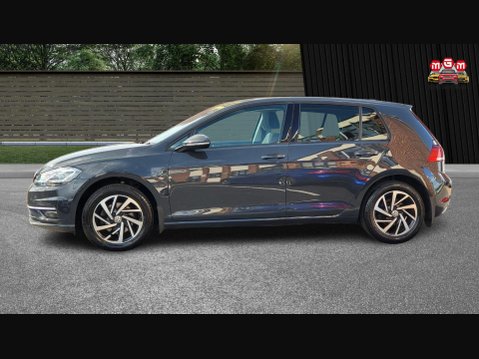 Volkswagen Golf MATCH EDITION TSI EVO DSG 6