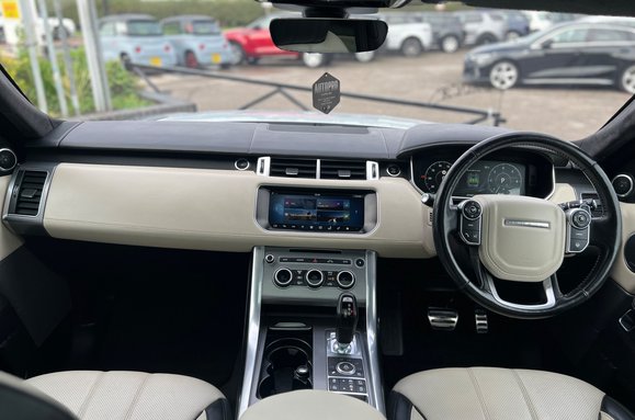 Land Rover Range Rover Sport 3.0 SDV6 AUTOBIOGRAPHY DYNAMIC AUTO 38