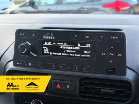 Vauxhall Combo 1.6 Combo 2300 Edition S/S 33