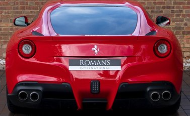 Ferrari F12 Berlinetta 5