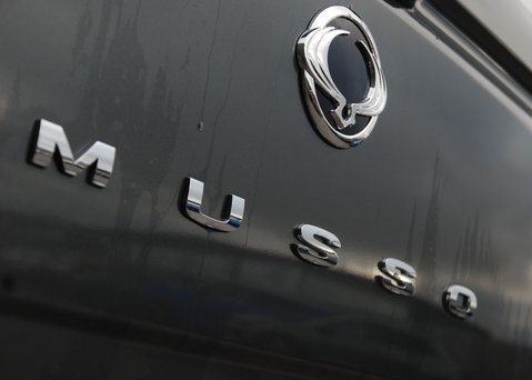 KGM Musso SARACEN 26