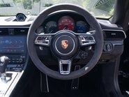 Porsche 911 Carrera GTS PDK 13
