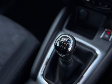 Nissan Qashqai 1.2 DIG-T n-tec 2WD Euro 6 (s/s) 5dr 75