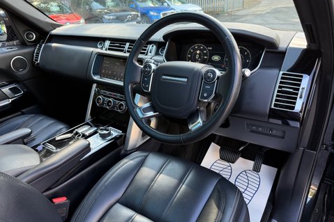 Land Rover Range Rover TDV6 VOGUE SE - PARALLEL PARK ASSIST -LANE ASSIST - PAN ROOF 14