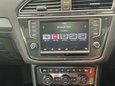 Volkswagen Tiguan 2.0 TDI BlueMotion Tech R-Line DSG 4Motion Euro 6 (s/s) 5dr 15