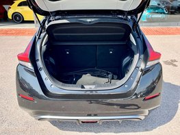 Nissan LEAF Leaf N-Connecta Electric 110Kw 39kWh (AUTOMATIC) 5dr 80