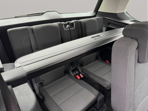 Volkswagen Touran 1.6 TDI BlueMotion Tech SE Family DSG Euro 6 (s/s) 5dr 15