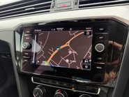 Volkswagen Passat SE NAV TDI DSG 15