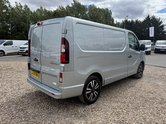 Renault Trafic SWB L1H1 Low Roof Sport LL31 Air Con Alloys Sensors Cam EURO 6 6