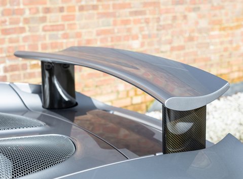 Porsche Carrera GT 25