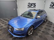 Audi RS4 4.2 FSI V8 Estate 5dr Petrol S Tronic quattro Euro 5 (450 ps) 18